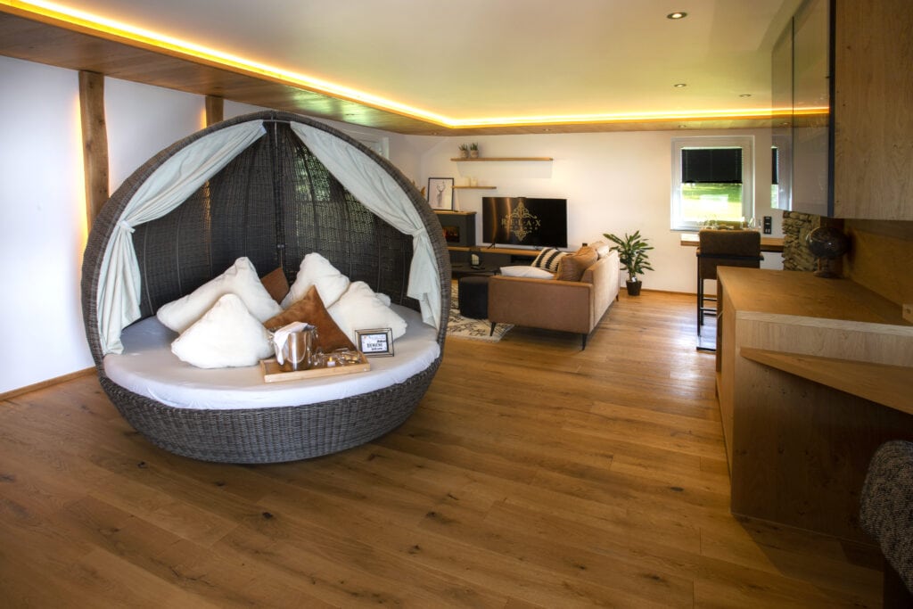 Cozy Forest Suite