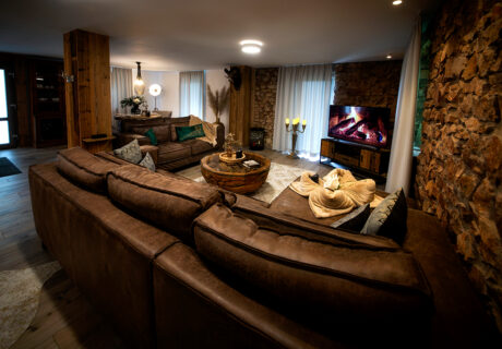 Von Lom Lodge