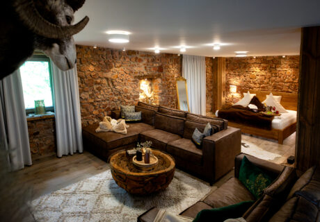 Von Lom Lodge