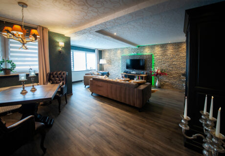 Von Orley Suite