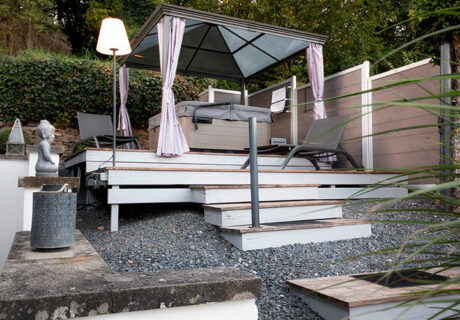 Von Orley Suite