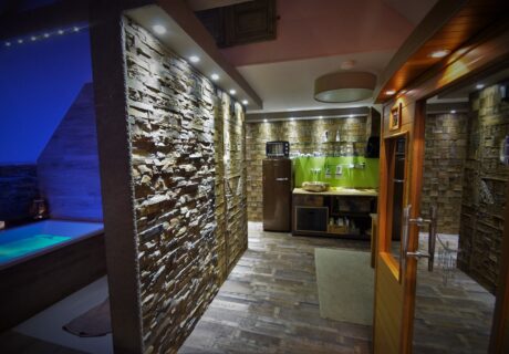 Old Chalet Suite