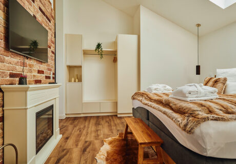 Forest Suite