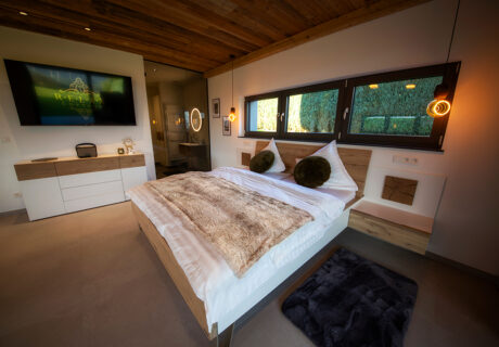 Suite One Zero One