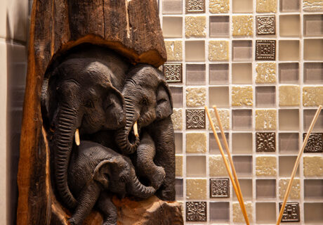 Hatari Lodge