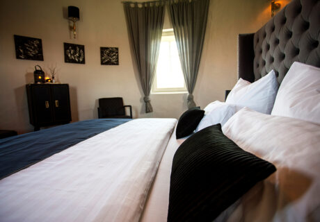 EifelturmSuite