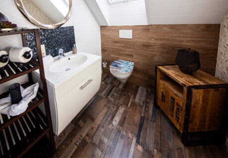 Old Chalet Suite